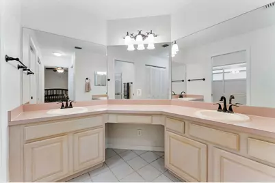 112 Laurel Way, Royal Palm Beach, FL 33411 - Photo 17