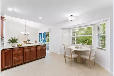 112 Laurel Way, Royal Palm Beach, FL 33411 - Photo 7
