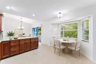 112 Laurel Way, Royal Palm Beach, FL 33411 - Photo 7