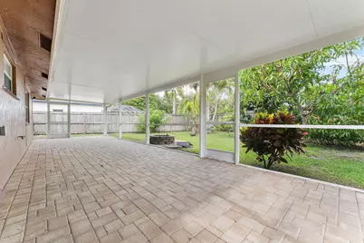 112 Laurel Way, Royal Palm Beach, FL 33411 - Photo 29