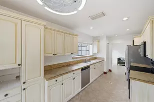6755 Lago Vista Terrace, Boca Raton, FL 33433 - Photo 9