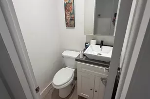 4040 N Hills Dr, Hollywood, FL 33021 - Photo 21