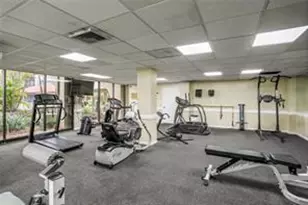 4040 N Hills Dr, Hollywood, FL 33021 - Photo 51