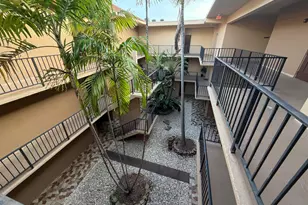 4040 N Hills Dr, Hollywood, FL 33021 - Photo 27