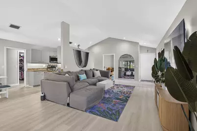 5954 SE Franklin Place, Hobe Sound, FL 33455 - Photo 13
