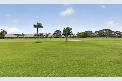 5954 SE Franklin Place, Hobe Sound, FL 33455 - Photo 3