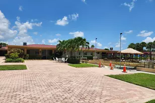 314 Lake Dora Dr, West Palm Beach, FL 33411 - Photo 17