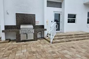 511 Bayshore Dr, Fort Lauderdale, FL 33304 - Photo 13
