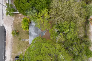 3467 NE 13th Ave, Oakland Park, FL 33334 - Photo 25