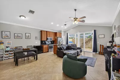 3125 Shelby Way, Palm Springs, FL 33461 - Photo 3