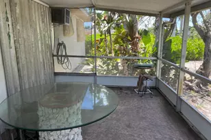 8540 NW 16th St, Pembroke Pines, FL 33024 - Photo 11