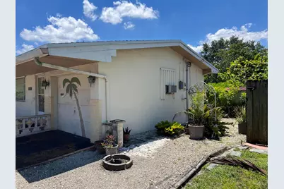 8540 NW 16th Street, Pembroke Pines, FL 33024 - Photo 5