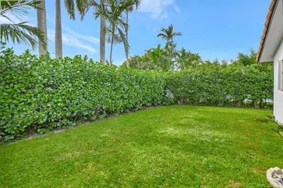 510 Silver Lane, Boca Raton, FL 33432 - Photo 19