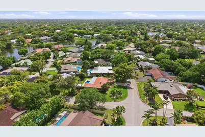 9922 NW 19th Street, Coral Springs, FL 33071 - Photo 51