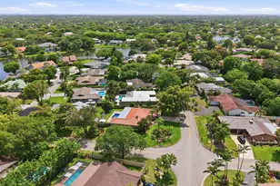9922 NW 19th St, Coral Springs, FL 33071 - Photo 51