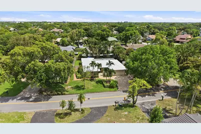9922 NW 19th Street, Coral Springs, FL 33071 - Photo 45