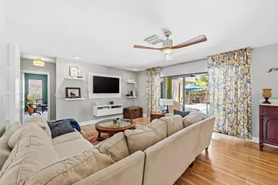9922 NW 19th Street, Coral Springs, FL 33071 - Photo 13