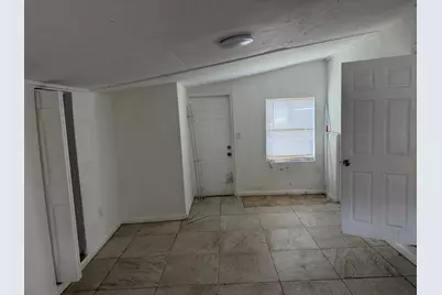 115 Maple Avenue, Fort Pierce, FL 34982 - Photo 5