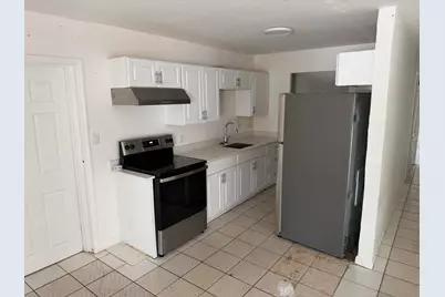 115 Maple Avenue, Fort Pierce, FL 34982 - Photo 3