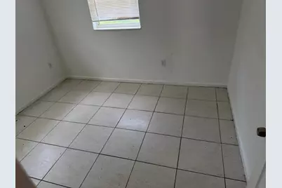 115 Maple Avenue, Fort Pierce, FL 34982 - Photo 9