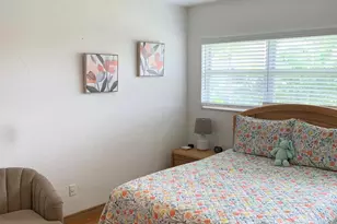 2453 NE 51st St, Fort Lauderdale, FL 33308 - Photo 5