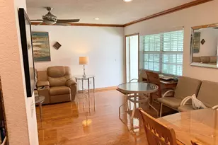 2453 NE 51st St, Fort Lauderdale, FL 33308 - Photo 13