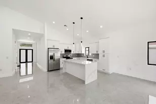 4530 NW 36th Ct, Fort Lauderdale, FL 33319 - Photo 7