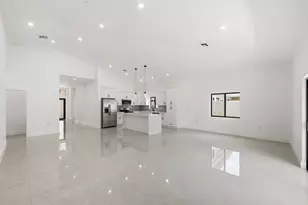 4530 NW 36th Ct, Fort Lauderdale, FL 33319 - Photo 11