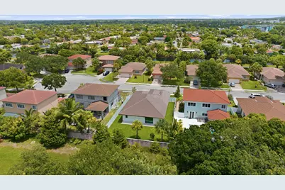 4530 NW 36th Court, Fort Lauderdale, FL 33319 - Photo 37
