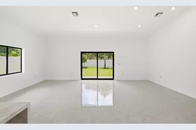 4530 NW 36th Court, Fort Lauderdale, FL 33319 - Photo 5