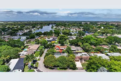 1761 NW 107th Avenue, Pembroke Pines, FL 33026 - Photo 47