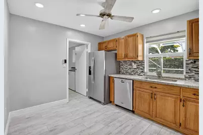 1761 NW 107th Avenue, Pembroke Pines, FL 33026 - Photo 5