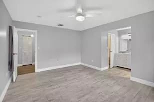 1761 NW 107th Ave, Pembroke Pines, FL 33026 - Photo 19
