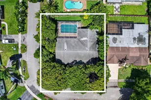 1761 NW 107th Ave, Pembroke Pines, FL 33026 - Photo 3