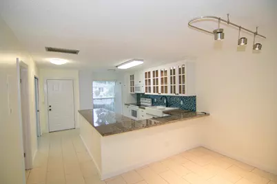 13741 Flora Place #B, Delray Beach, FL 33484 - Photo 7