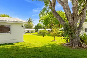1261 NW 90th Dr, Plantation, FL 33322 - Photo 39