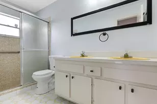 1261 NW 90th Dr, Plantation, FL 33322 - Photo 23