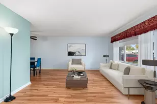 1261 NW 90th Dr, Plantation, FL 33322 - Photo 5