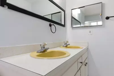 1261 NW 90th Drive, Plantation, FL 33322 - Photo 25