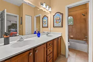 458 Cresta Cir, West Palm Beach, FL 33413 - Photo 33