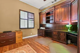 458 Cresta Cir, West Palm Beach, FL 33413 - Photo 13