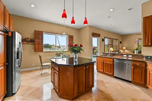 458 Cresta Cir, West Palm Beach, FL 33413 - Photo 15