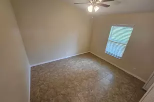 1749 NE 2nd St, Okeechobee, FL 34972 - Photo 13