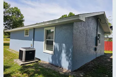 1749 NE 2nd Street, Okeechobee, FL 34972 - Photo 3