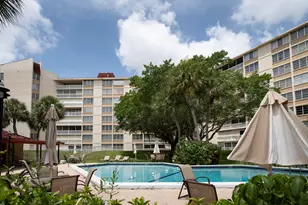 6911 Environ Blvd, Lauderhill, FL 33319 - Photo 23