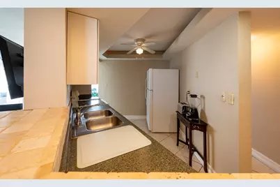 6911 Environ Boulevard #8G, Lauderhill, FL 33319 - Photo 19