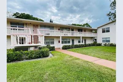 333 Farnham P, Deerfield Beach, FL 33442 - Photo 1
