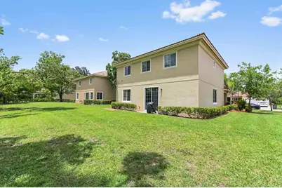 6819 Osage Circle, West Palm Beach, FL 33413 - Photo 31