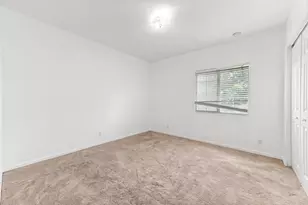 6819 Osage Cir, West Palm Beach, FL 33413 - Photo 27