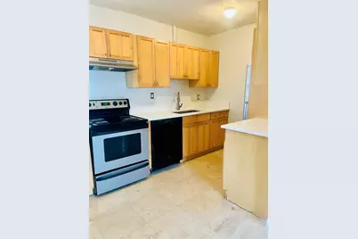 590 NW 40th Court, Oakland Park, FL 33309 - Photo 9
